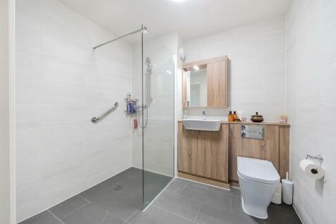 Wet Room.jpg