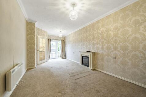 Living Room.jpg