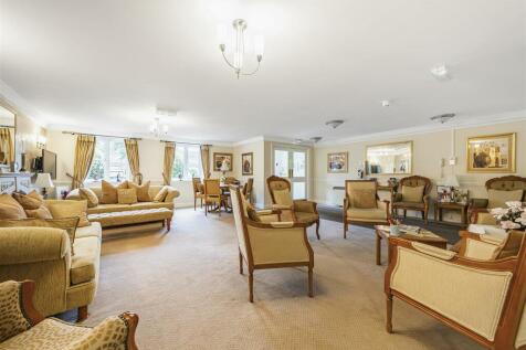 Owners Lounge.jpg