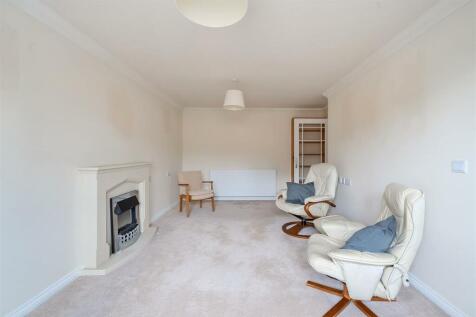 Living Room.jpg