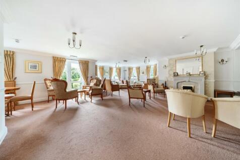 Owners Lounge.jpg