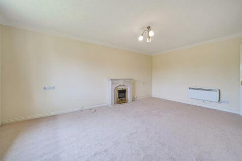 Living Room.jpg