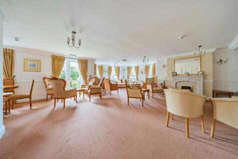 Owners Lounge.jpg