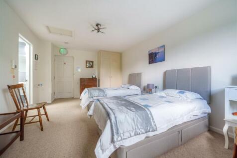 Owners Guest Suite.jpg