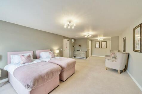 Owners Guest Suite.jpg