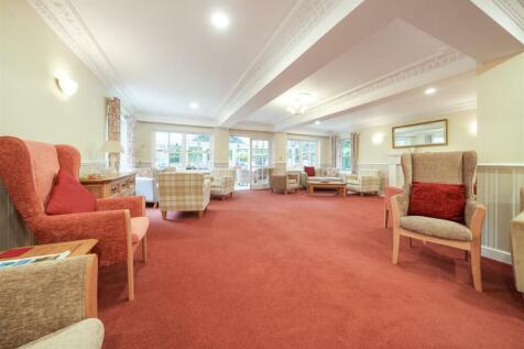 Owners Lounge - New.JPG
