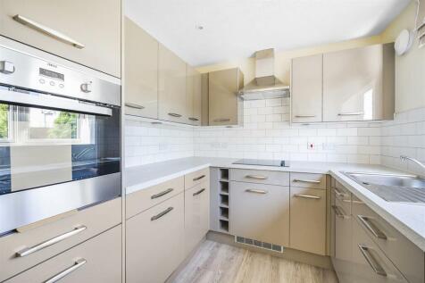 Kitchen.jpg