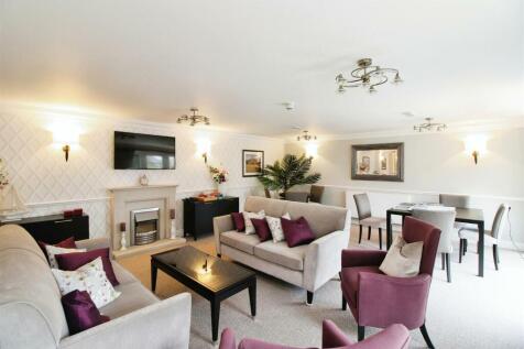 Owners Lounge.jpg