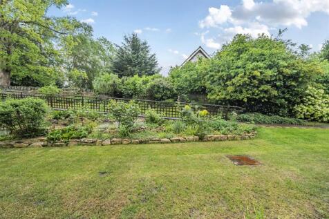 Gardens 2.jpg