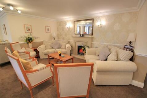 Owners Lounge.jpg