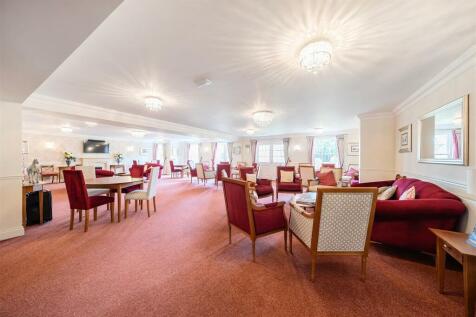 Owners Lounge.jpg