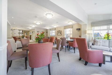 Owners Lounge.jpg
