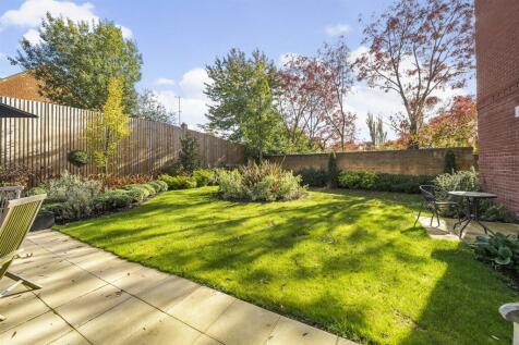 Owners Patio.jpg