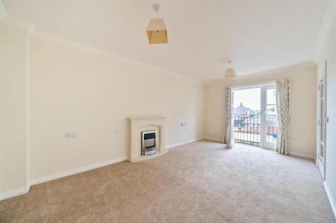 Living Room.jpg