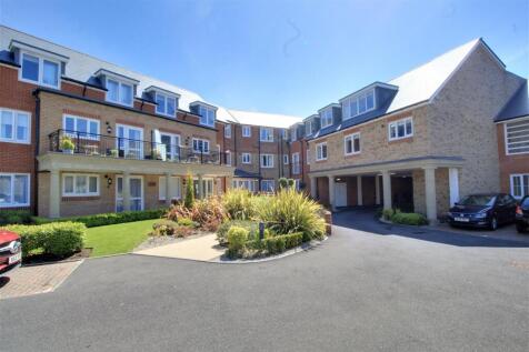 Hardy Lodge Rear1.jpg