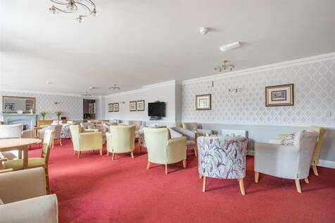 Owners Lounge.jpg