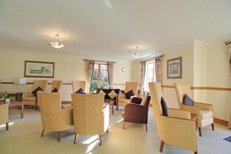 Owners Lounge.jpg