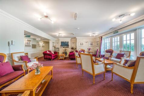 Owners Lounge.jpg