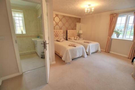 Guest Suite.jpg