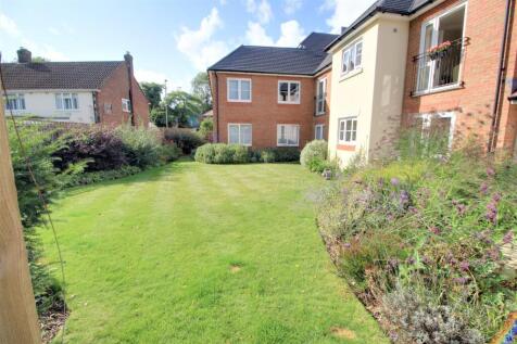Rear Gardens.jpg