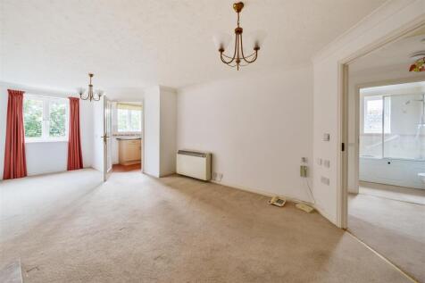 Living Room.jpg