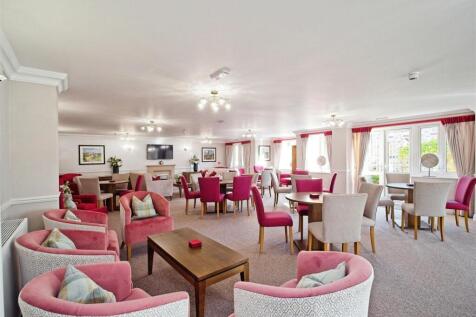 Owners Lounge.jpg