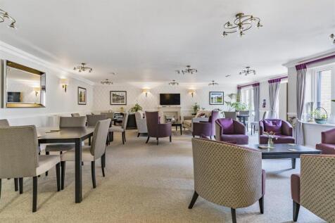 Owners Lounge.jpg
