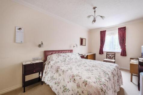 Bedroom.jpg