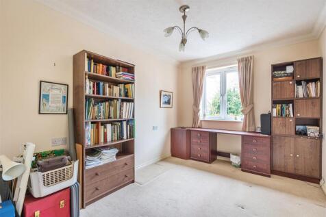 Bedroom 2.jpg