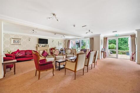 Owners Lounge.jpg
