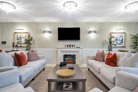Owners Lounge.jpg