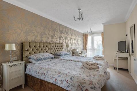 Owners Guest Suite.jpg