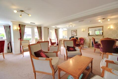 Owners Lounge 2.jpg
