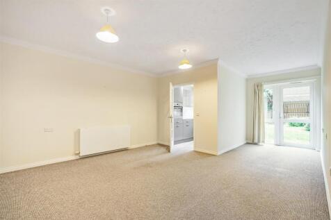 Living Room.jpg