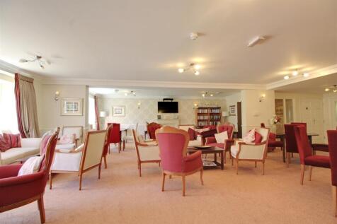 Owners Lounge.jpg