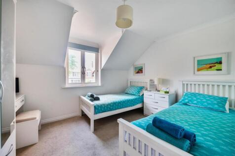 Guest Suite.jpg