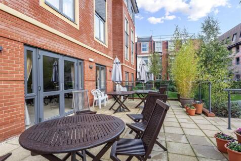 Owners Patio Area.JPG