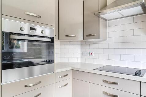 Kitchen 3.jpg