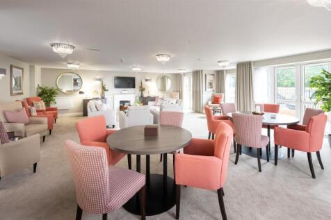 Owners Lounge.jpg
