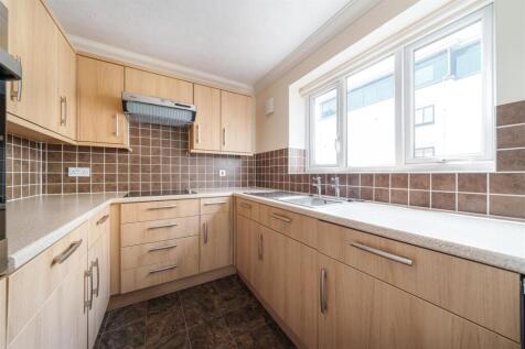 Kitchen.JPG