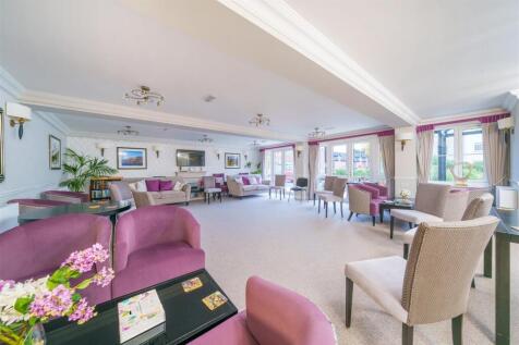 Owners Lounge.jpg