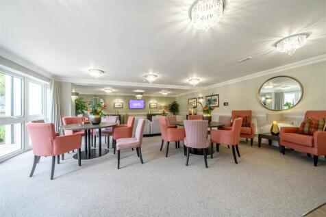Owners Lounge 5.JPG