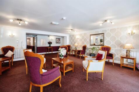 Owners Lounge (2).jpg