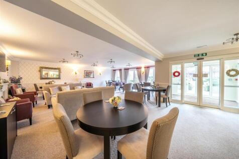 Owners Lounge.JPG