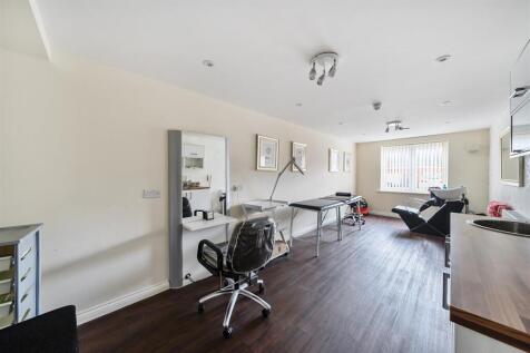 Owners Wellbeing Suite.jpg