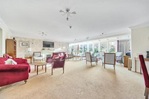 Owners Lounge (3).jpg