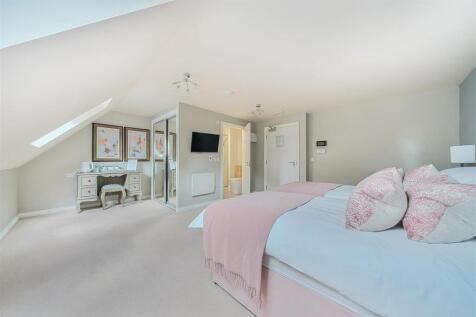 Guest Suite .jpg