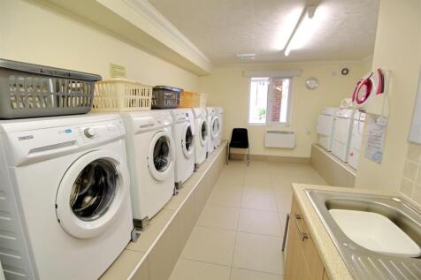 Laundry Room Summerson Lodge.jpg