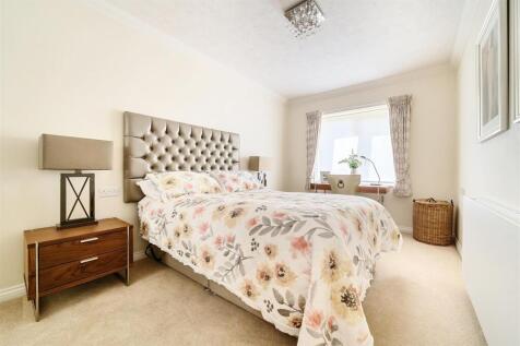 Bedroom 2.jpg