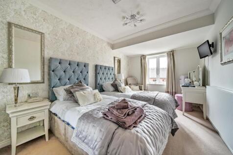 Owners Guest Suite (2).jpg